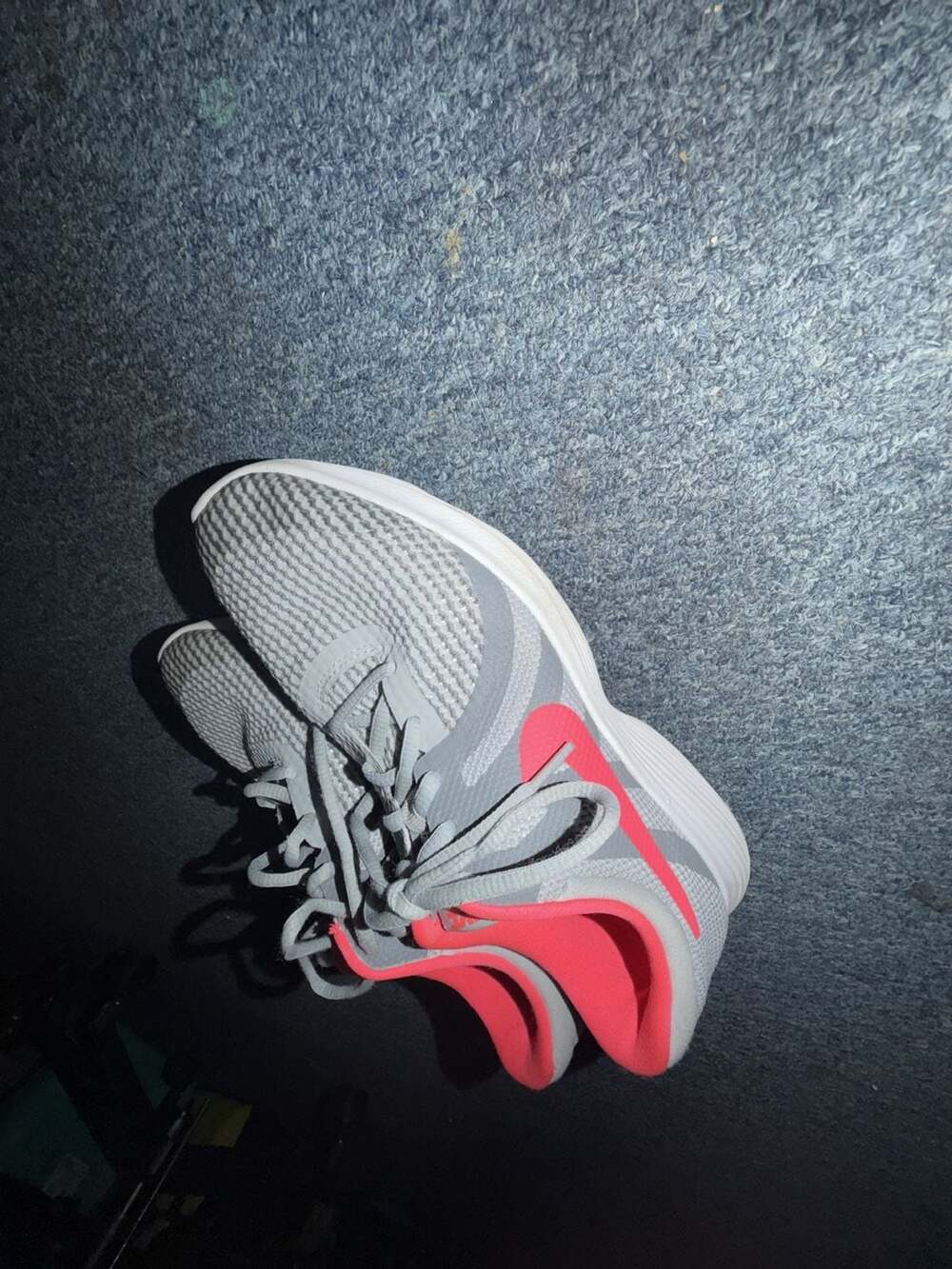 C0100 Nike Revolution 4 Size 7Y Grey Pink Running Sneakers